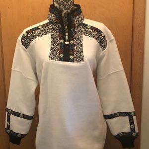 Soft 3/4 zip pull over